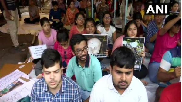 જમ્મુ અને કાશ્મીરમાં 2 કલાકની હડતાળ