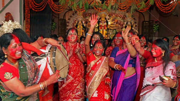 પૂજા સમિતિમાં સામેલ થવા માટે શું કરે છે ભાજપ?