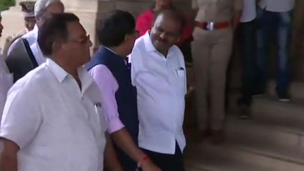 મારા અને મારા મંત્રીઓનું આત્મસમ્માન છે