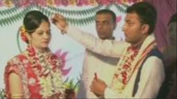 પિતા જેમ મનીષાએ સમ્માન આપ્યું