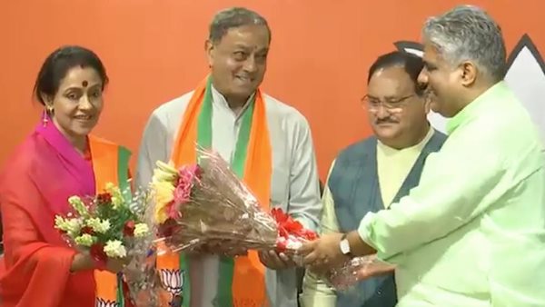 જેપી નડ્ડાની ઉપસ્થિતિમાં ભાજપમાં સામેલ થયા