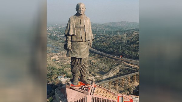 6 લાખ ગ્રામીણોએ મૂર્તિની સ્થાપના માટે લોખંડ દાન કર્યું
