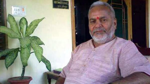 ‘6 વાગે કરાવવામાં આવતી માલિશ'