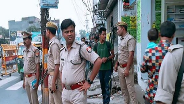 ગંદગી ફેલાવવા માટે ગામના લોકો સામે કેસ