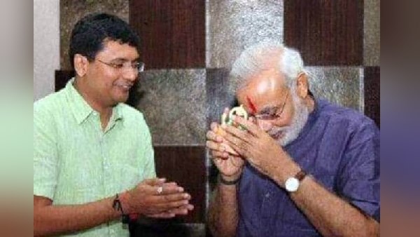 મોદીની આ બાબતોનો મુખ્ય સમાવેશ કરવામાં આવ્યો હતો