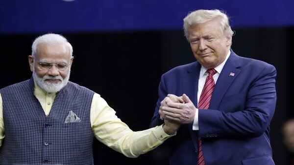 પાકિસ્તાનને પણ ઝાટક્યુ