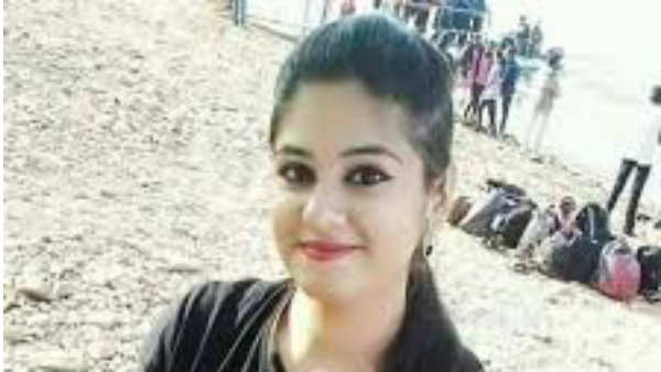 સીધો ધોરણ છમાં પ્રવેશ લીધો