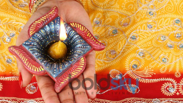 સ્વસ્તિક દીવા