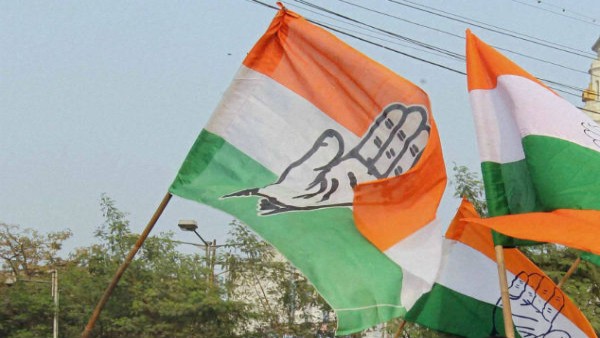 રાજકીય પક્ષોનો મહિલાઓ પર ભરોસો