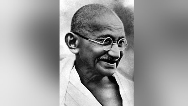 ફિલ્મ MP4 સ્વરુપમાં રજૂ કરવાની રહેશે