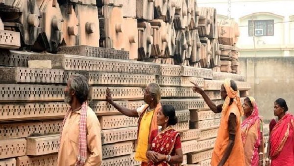 ગર્ભગૃહમાં બિરાજમાન રહેશે રામલલા