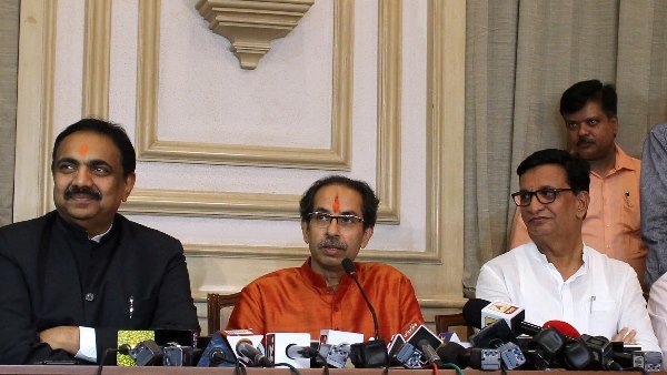 અર્થવ્યવસ્થા મુંબઈના ભરોસે ચાલી રહી છે
