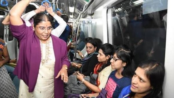 સુરક્ષાકર્મીઓએ જાણકારી આપી
