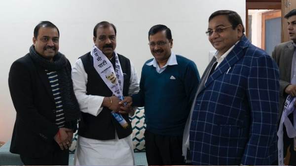 પાર્ટીમાં કરાયુ સ્વાગત