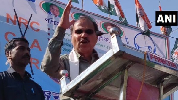 મમતા અને રાજ્યપાલ બન્ને જોકર