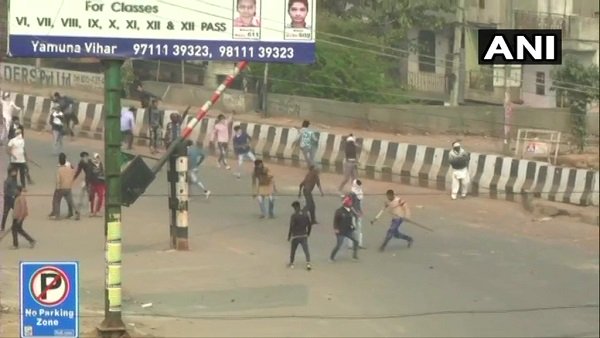 મહતાબને ભીડે આગના હવાલે કરી દીધી