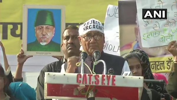 બેંગલોર પોલીસને કાર્યવાહી કરવા કરી અપીલ