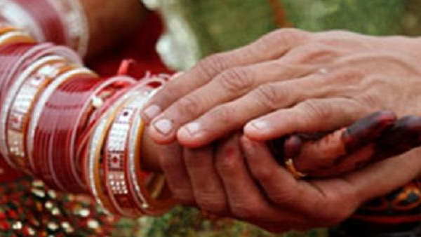 પ્રોપર્ટી ડિલર હતો