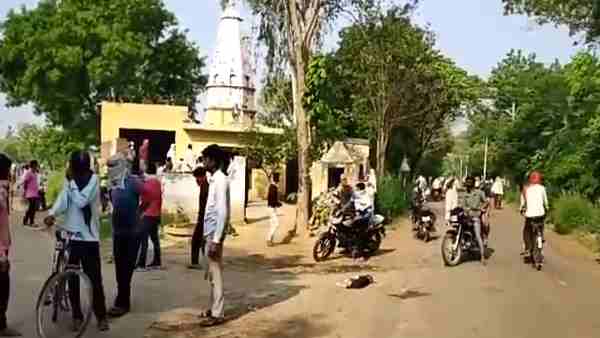 ચિપીયો ઉપાડવાને લઇને થયો હતો વિવાદ