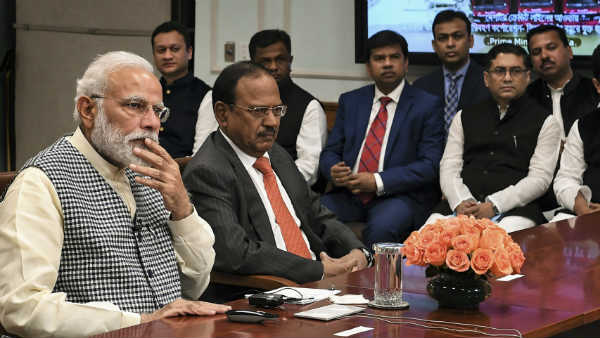 પૂર્વ લદ્દાખમાં હજારો સૈનિકો હાજર
