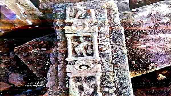 ખંડિત મૂર્તિઓ -