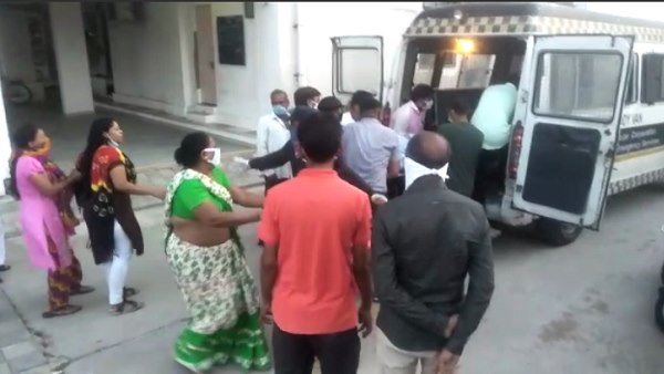 16 જૂનની ઘટના, 6 લોકો લટકેલા મળ્યા