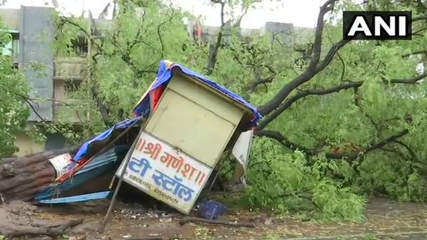 એક લાખ લોકો રેસ્ક્યુ