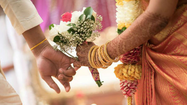 કન્યાના પિતા સૌથી પહેલા થયા સંક્રમિત