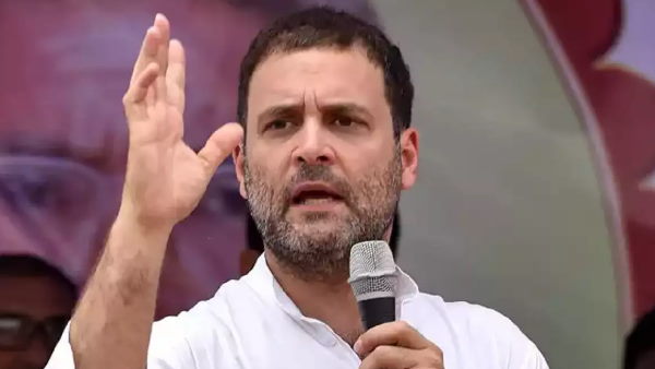 કોંગ્રેસે રાજનાથ ઘેર્યા