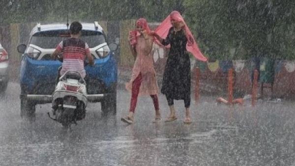 મુંબઇ, ઠાણે, પાલઘરમાં અલર્ટ