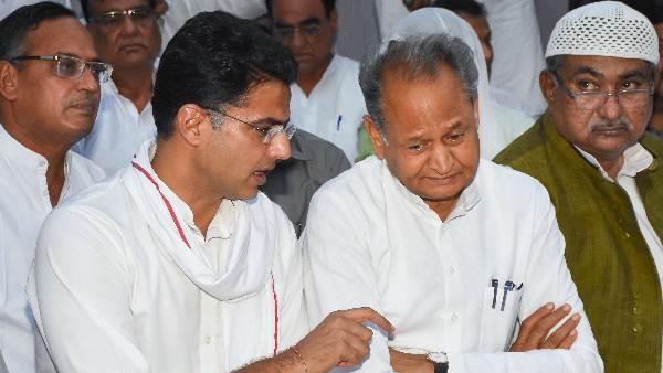 વ્હિપ જારી કરવું નિયમોની વિરૂદ્ધ
