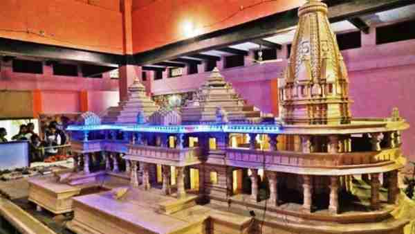 ભૂમિ પૂજનની તૈયારીઓ વચ્ચે કોરોના વાયરસે દીધી દસ્તક