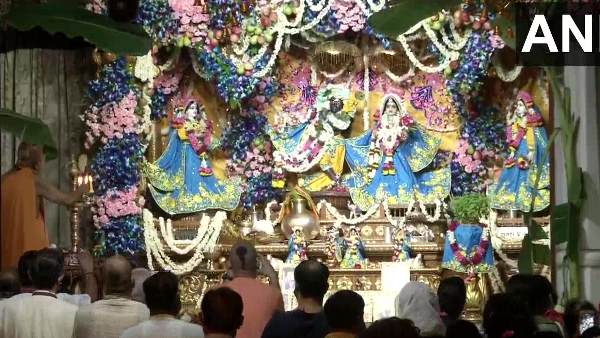 દુનિયાભરમાં છે ભગવાન શ્રીકૃષ્ણના ભક્તો