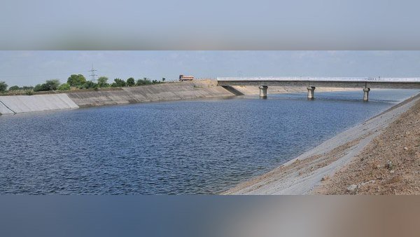 દુનિયાની સૌથી લાંબી પાક્કી નહેર