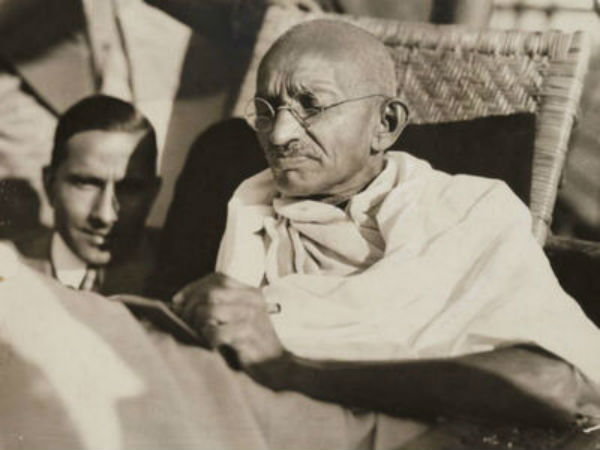 આઝાદીના જશ્નમાં મહાત્મા ગાંધી સામેલ ના થયા