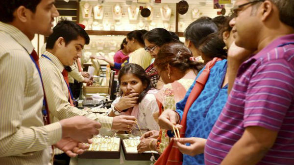 સોનાના ભાવમાં 2.5 ટકાનો ઘટાડો