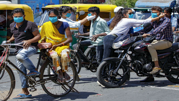 માસ્ક પહેરવાનુ ટાળવુ
