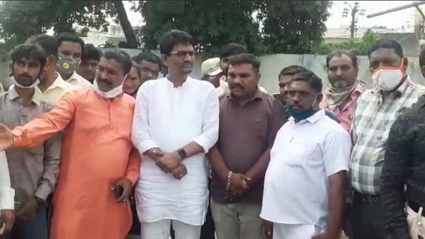 આ રીતે તોડ્યા નિયમ