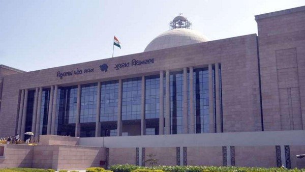આ ધારાસભ્ય કોરોના પૉઝિટીવ મળ્યા છે