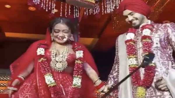લગ્નનો આલ્બમ આવ્યો સામે