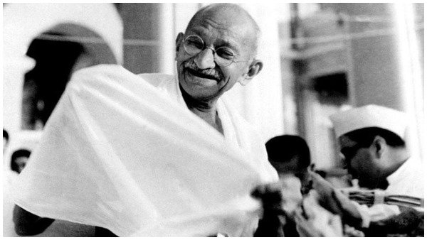 ઈતિહાસના પુસ્તકોમાં શું લખ્યુ છે?
