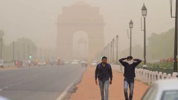 ઝેરીલી બની દિલ્હીની હવા
