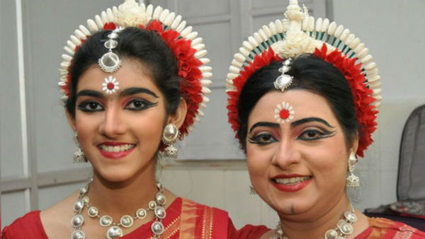 પપ્પા સાથે એડમાં દેખાઈ હતી સના