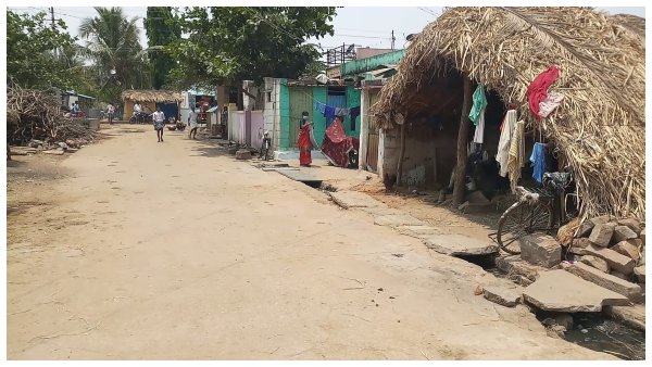 ડર છે કે લોકો તેમને અછૂત ગણશે.