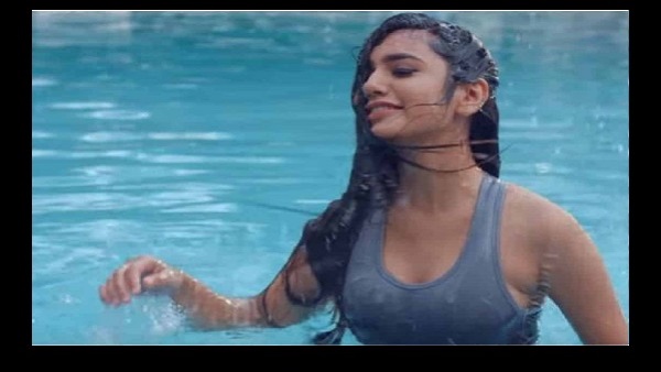 પ્રિયાની હોટ તસવીર