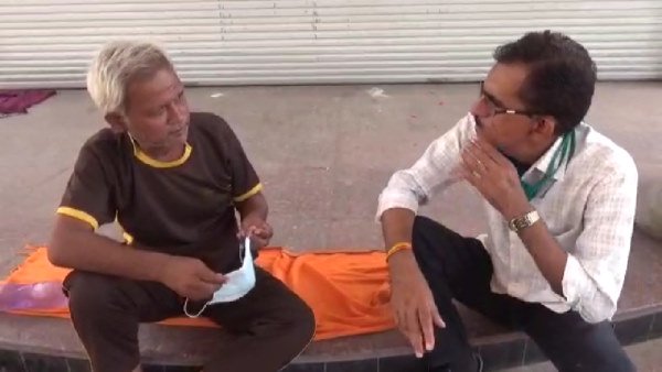 સુનીલ મજુરી કરે છે.