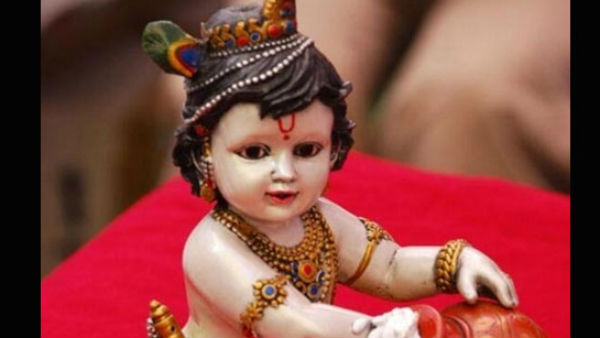 જો તમે ઝાંખીની સજાવટ કરો છો, તો આખો દિવસ ઉપવાસ રાખો