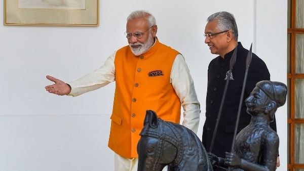 2015 માં મોરિશિયસ સાથે કરાર