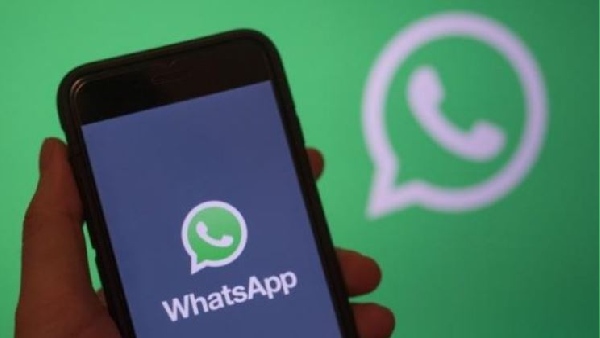 WhatsApp WhatsApp