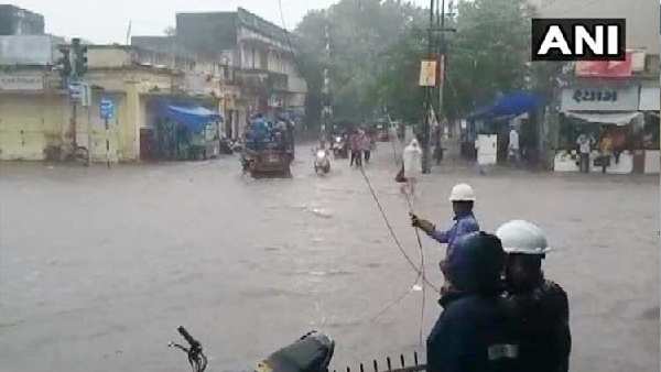 મુખ્યમંત્રીએ બોલાવી બેઠક